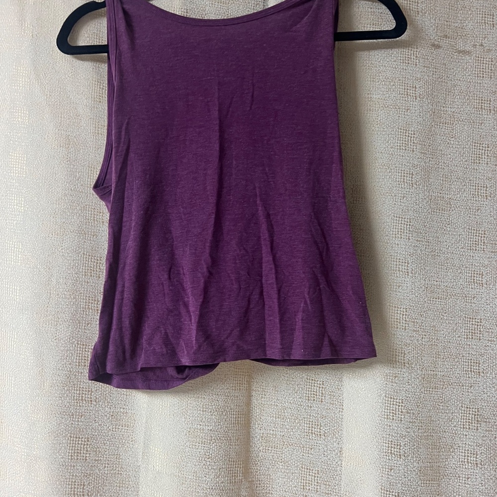 Tank top - Picture 2 of 2